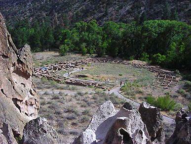 bandelier overview